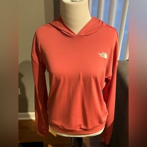 The North face dusty rose polyester hoodie. Women’s size small.
